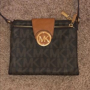 Michael Kors Crossbody purse